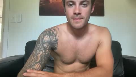 Snapshot of rguy114 chatting on 06/06/26, 02:11 Ryan online show from 06/06/26, 02:11
