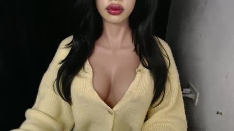 Snapshot of rhealyn_fuck chatting on 02/16/26, 08:43 Lyn online show from 02/16/26, 08:43