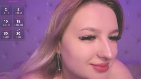 Snapshot of rheamoonn chatting on 07/04/26, 01:12 Grace online show from 07/04/26, 01:12