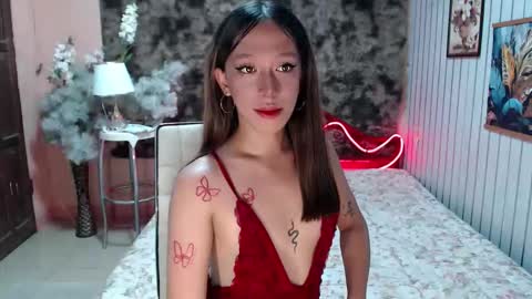 HI GUYS IM RHIAN PLEASE GIVE ME THUMBS UP online show from 01/18/26, 09:46