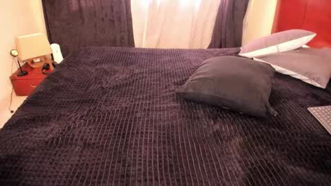 Rhonda online show from 11/11/25, 09:04