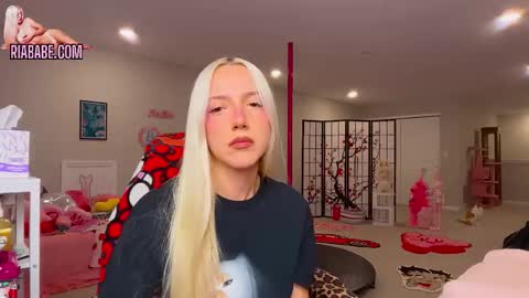 ria  online show from 11/17/25, 03:45