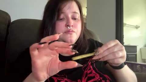 riah_babbie online show from 05/19/26, 01:06