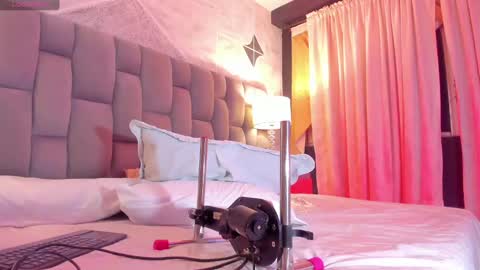 Riana online show from 03/01/25, 07:08