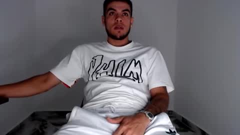 juan online show from 11/22/25, 05:01