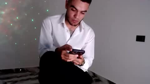 Snapshot of riancum chatting on 04/11/26, 07:45 juan online show from 04/11/26, 07:45
