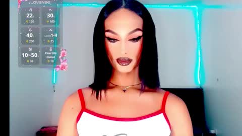 Rianna Garcia online show from 12/15/25, 10:58