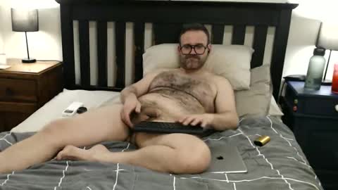 Snapshot of ric_1999 chatting on 04/18/26, 12:53 Ric online show from 04/18/26, 12:53