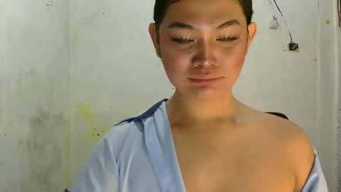 Snapshot of ricadelight chatting on 02/28/26, 09:43 ricadelight online show from 02/28/26, 09:43