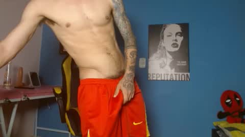 Snapshot of ricardo_big_cock chatting on 04/06/26, 11:27 ricardo_big_cock online show from 04/06/26, 11:27