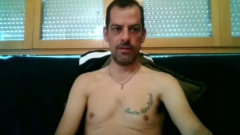 Snapshot of ricardohawtin chatting on 05/03/26, 08:31 ricardohawtin online show from 05/03/26, 08:31