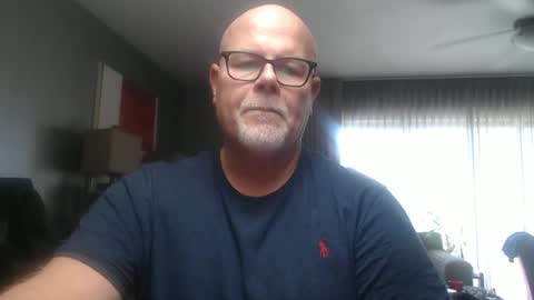 Snapshot of rich32937 chatting on 03/02/25, 04:10 rich32937 online show from 03/02/25, 04:10