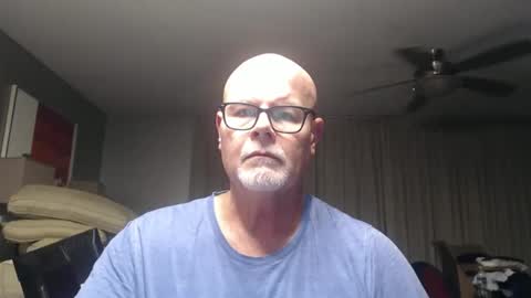 Snapshot of rich32937 chatting on 04/08/26, 08:14 rich32937 online show from 04/08/26, 08:14