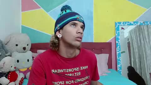 rich and kitty  online show from 01/23/25, 02:44