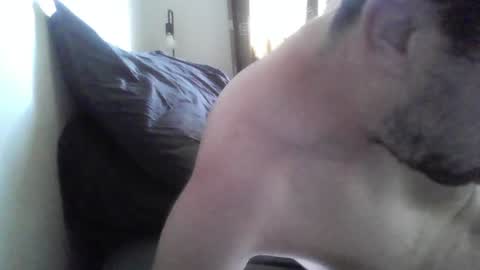 Snapshot of richard_hot27_ chatting on 06/13/26, 12:52 Richard online show from 06/13/26, 12:52