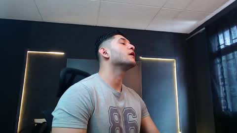 Ricardo online show from 10/02/25, 01:40