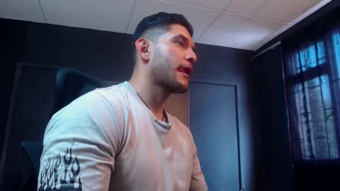 Snapshot of richard_milleer chatting on 12/16/25, 02:55 Ricardo online show from 12/16/25, 02:55