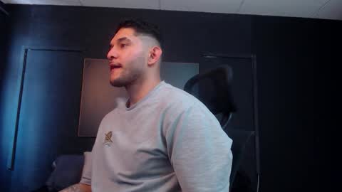 Snapshot of richard_milleer chatting on 02/09/26, 02:32 Ricardo online show from 02/09/26, 02:32