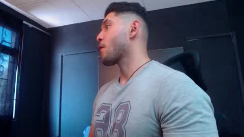 Snapshot of richard_milleer chatting on 02/10/26, 02:21 Ricardo online show from 02/10/26, 02:21