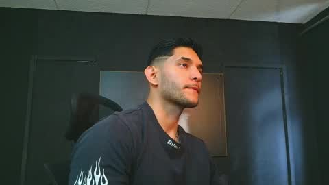 Snapshot of richard_milleer chatting on 05/20/26, 01:50 Ricardo online show from 05/20/26, 01:50