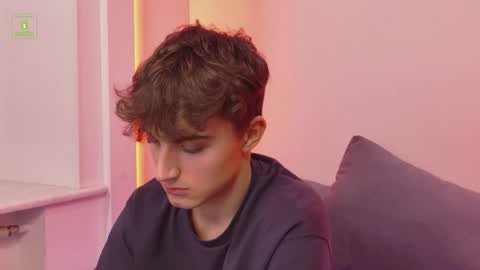 Richard online show from 11/03/25, 03:35