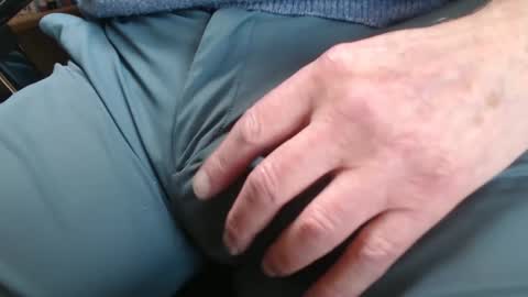 richarder7 online show from 11/29/25, 12:08