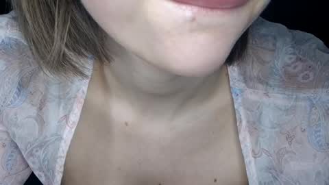 Luna online show from 04/12/26, 06:13