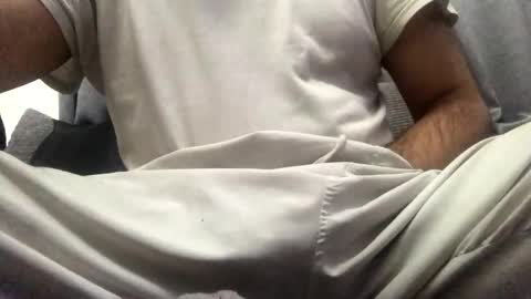 Snapshot of richardsone1 chatting on 11/24/25, 12:54 Babu online show from 11/24/25, 12:54