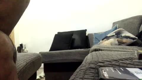 Snapshot of richardsone1 chatting on 12/15/25, 01:10 Babu online show from 12/15/25, 01:10