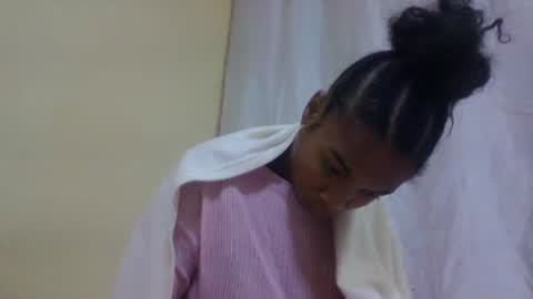 Snapshot of richella34 chatting on 07/02/26, 06:52 richella34 online show from 07/02/26, 06:52