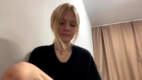 jenny online show from 07/27/26, 05:42