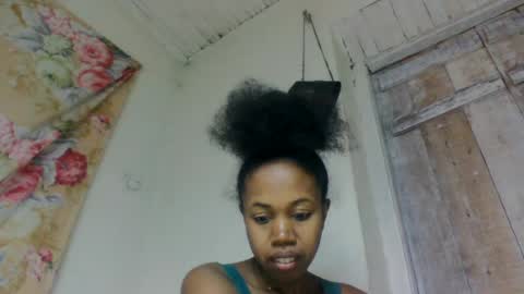 Snapshot of richetera chatting on 06/14/26, 02:24 richetera online show from 06/14/26, 02:24