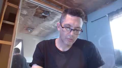 Snapshot of richi3richny chatting on 04/19/26, 10:34 Richie online show from 04/19/26, 10:34