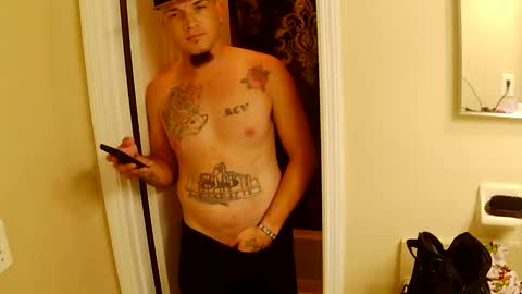 Snapshot of richierich813 chatting on 09/24/25, 10:40 richierich813 online show from 09/24/25, 10:40