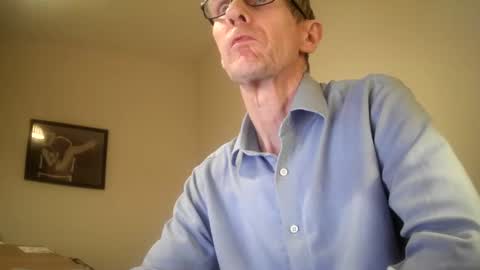 Snapshot of richj392507 chatting on 01/22/25, 05:59 richj392507 online show from 01/22/25, 05:59