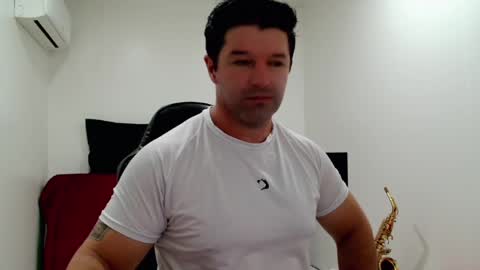 Snapshot of richrolland chatting on 04/07/26, 12:05 Rickseduction online show from 04/07/26, 12:05
