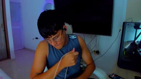 Snapshot of rick_shellby chatting on 11/08/25, 01:39 Rick online show from 11/08/25, 01:39