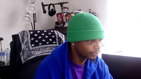 Snapshot of rickavelli chatting on 04/20/26, 06:20 Rick online show from 04/20/26, 06:20