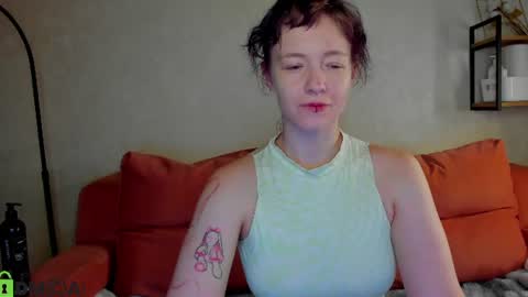 Snapshot of ricki_bloom chatting on 06/11/26, 01:16 Ricki online show from 06/11/26, 01:16