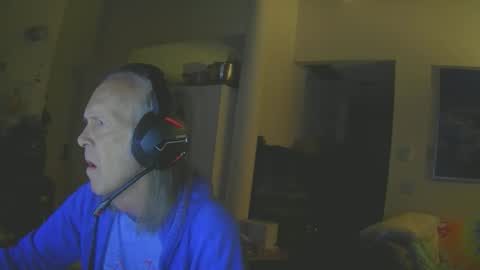 Snapshot of rickl56 chatting on 11/03/25, 04:25 rickl56 online show from 11/03/25, 04:25