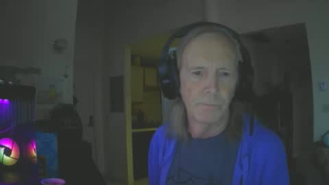 Snapshot of rickl56 chatting on 11/26/25, 08:21 rickl56 online show from 11/26/25, 08:21