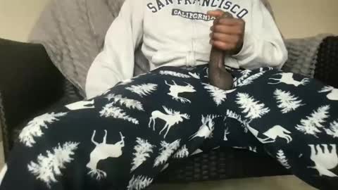 Snapshot of rickowens3 chatting on 02/18/25, 04:48 Trick online show from 02/18/25, 04:48