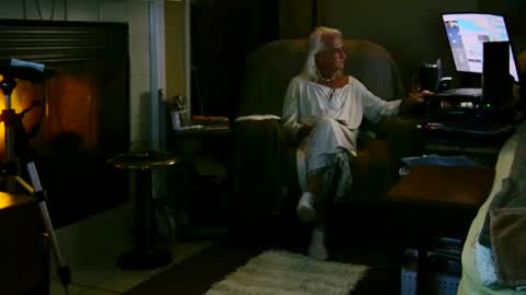 PINK HOLE TWINK online show from 01/26/25, 03:59