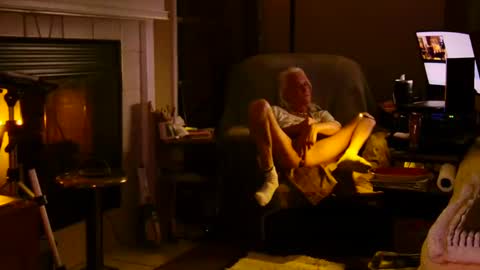 PINK HOLE TWINK online show from 02/17/25, 06:31