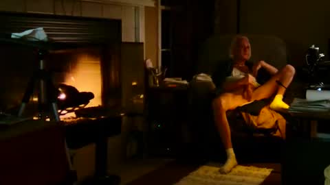 Snapshot of ricks4fun chatting on 02/26/26, 07:07 PINK HOLE TWINK online show from 02/26/26, 07:07