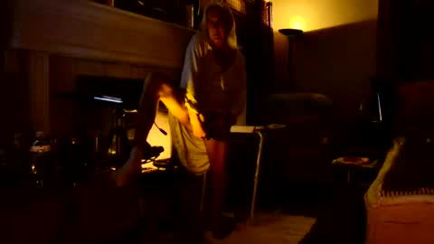 PINK HOLE TWINK online show from 05/13/26, 01:58