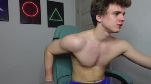 RICKY BECKO online show from 09/29/25, 02:33