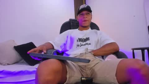 Ricky  online show from 02/19/25, 09:14