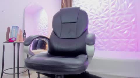 Ricky  online show from 10/15/25, 03:12