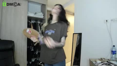 Snapshot of rickydicot_13 chatting on 11/26/25, 01:39 RickyDicot 13 online show from 11/26/25, 01:39